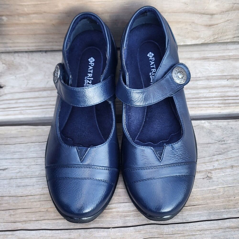 Patrizia Womens Sz 8.5 NAVY VEGAN Leather Slip-On Comfort Low Wedge Round Toe